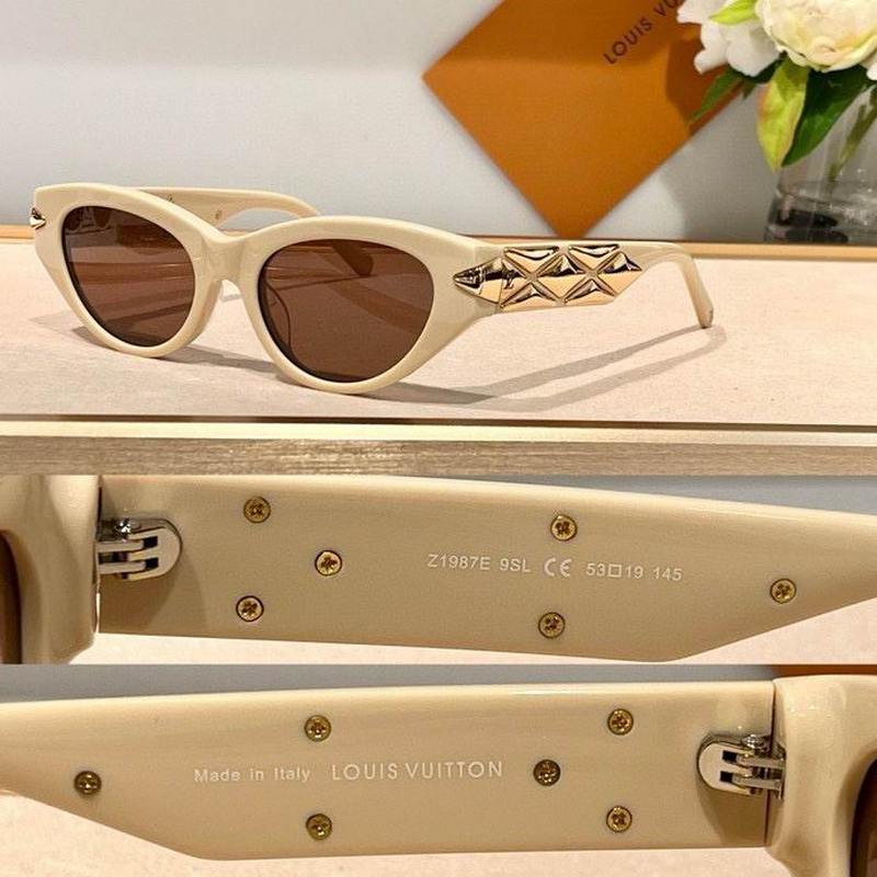 LV Sunglasses 146